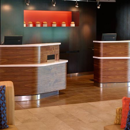 מלון Courtyard By Marriott Lexington North מראה פנימי תמונה