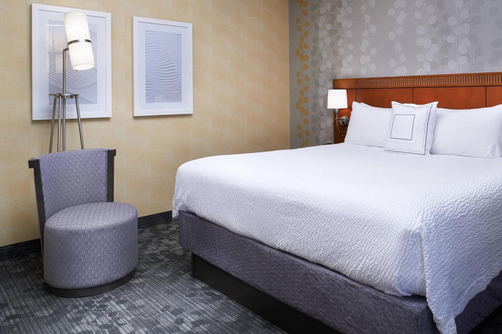 מלון Courtyard By Marriott Lexington North מראה חיצוני תמונה